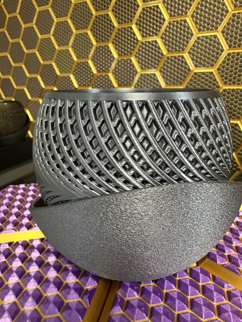 3D Blumentopf Moderner Designer-Pflanzentopf, Farbe: Titan Grau