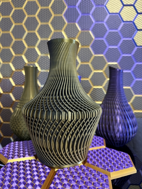 Big Vase, 3D Deko & Design, Farbe: Gold-Schwarz