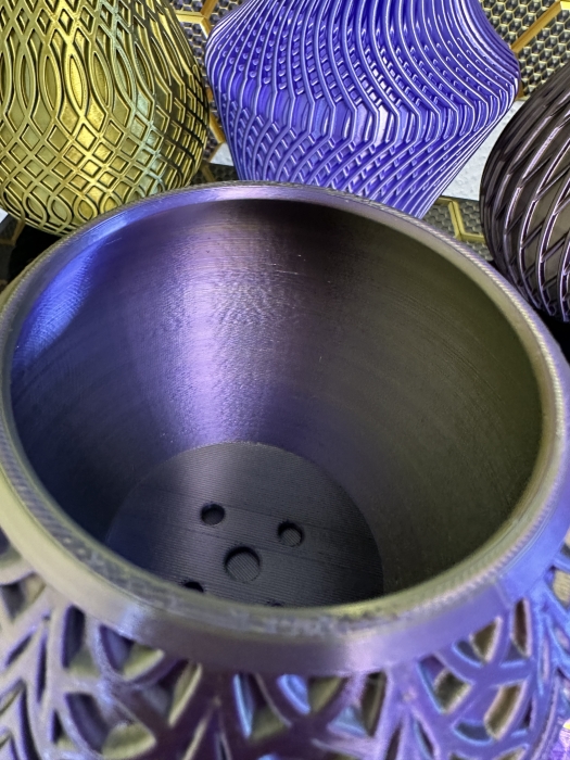 3D Pflanzenkübel Moderner Designer-Pflanzentopf, Farbe: Gold-Lila-Schwarz
