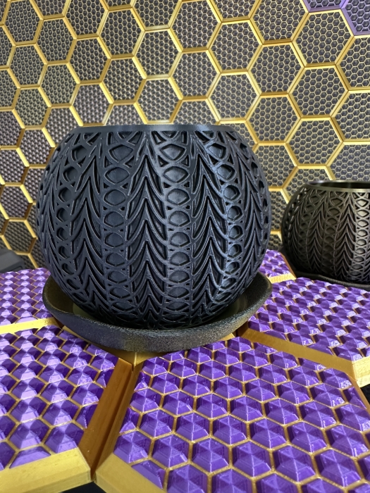 3D Pflanzenkübel Moderner Designer-Pflanzentopf, Farbe: Gold-Schwar