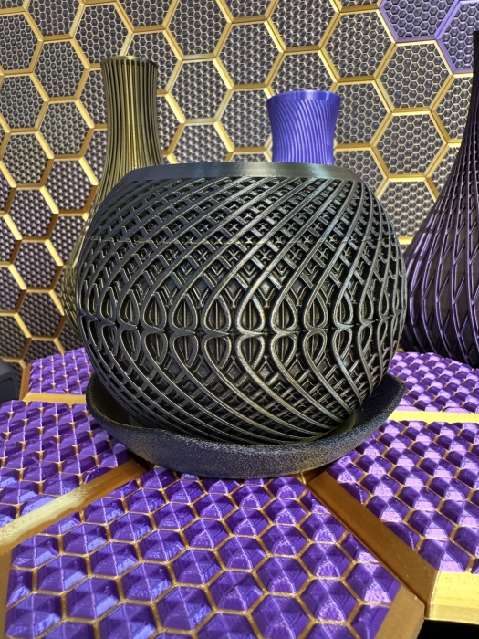 3D Pflanzenkübel Moderner Designer-Pflanzentopf, Farbe: Gold-Schwarz