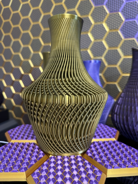 Big Vase, 3D Deko & Design, Farbe: Gold-Schwarz