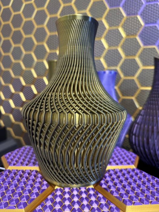 Big Vase, 3D Deko & Design, Farbe: Gold-Schwarz