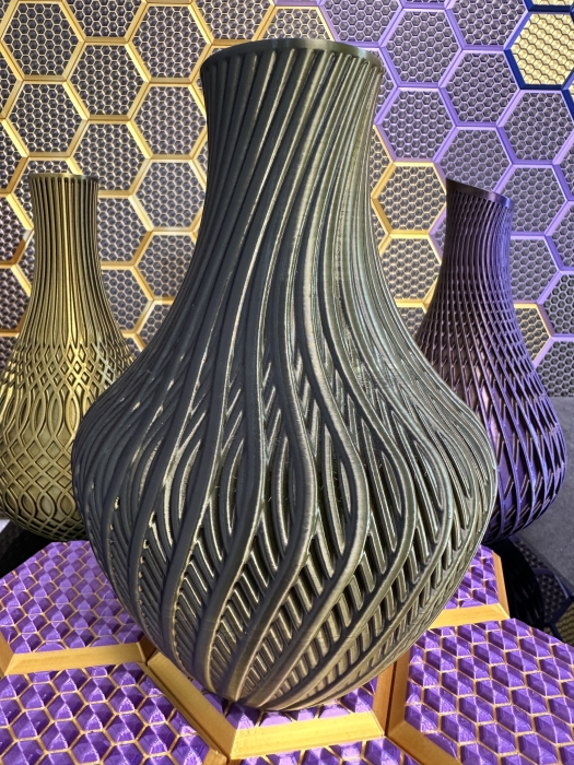 Big Vase, 3D Deko & Design, Farbe: Gold-Schwarz